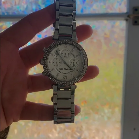 Michael Kors Silver Chronograph Watch with Crystal Details - Picture 2 of 4